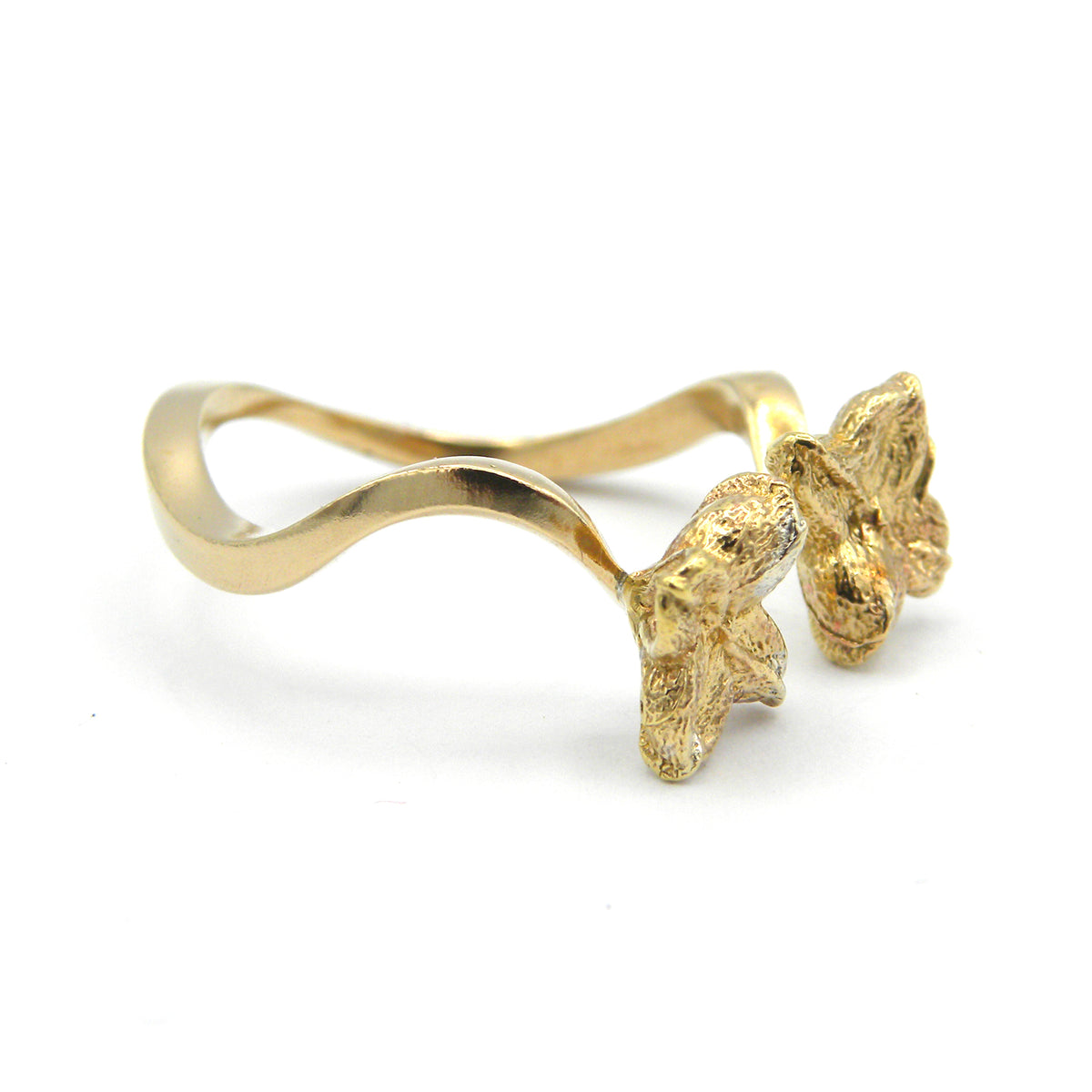 Bronze ring with flower berries