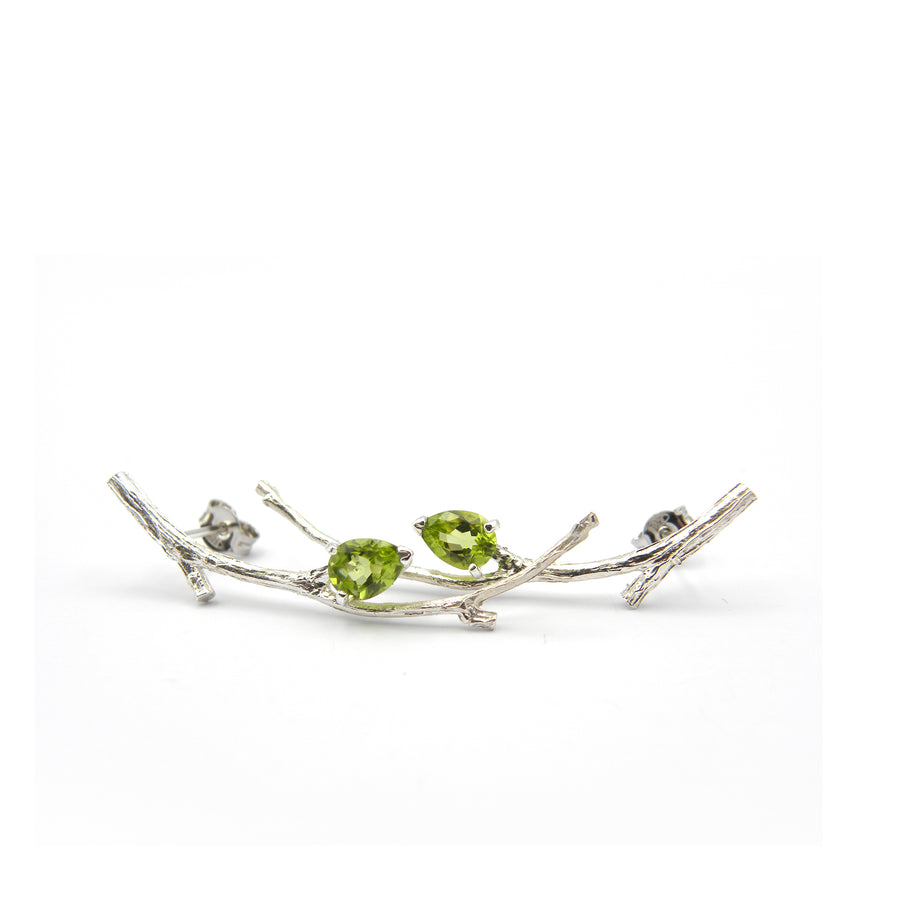 Orecchini rametti con gocce di peridoto