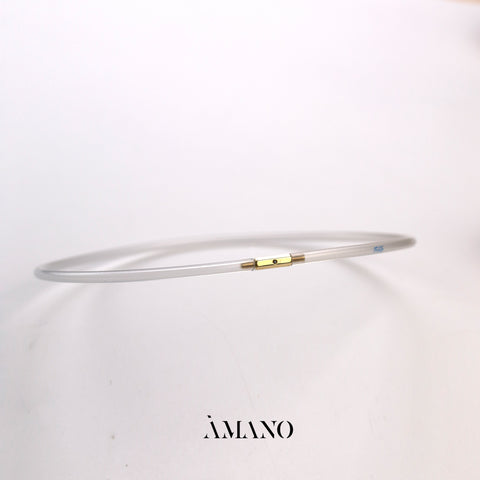 ÀMANO - Collana in ottone dorato e polietilene (Euro 150,00-20% = Euro 120,00)