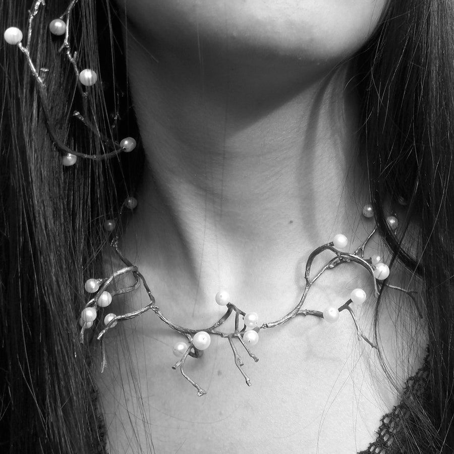 Suspended branches - necklace